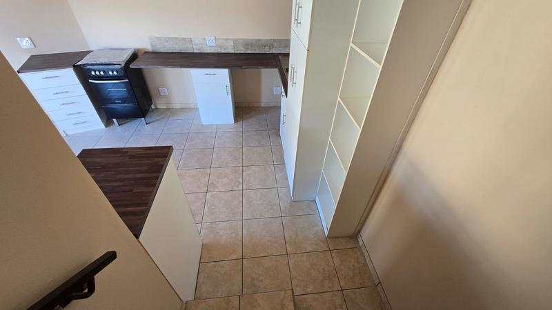 1 Bedroom Property for Sale in Welgelegen Western Cape